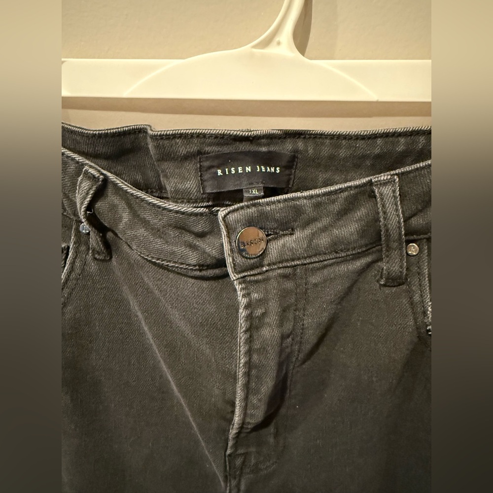 Risen Jeans Edgy Black Distressed Women's Jeans - Picture 4 of 5